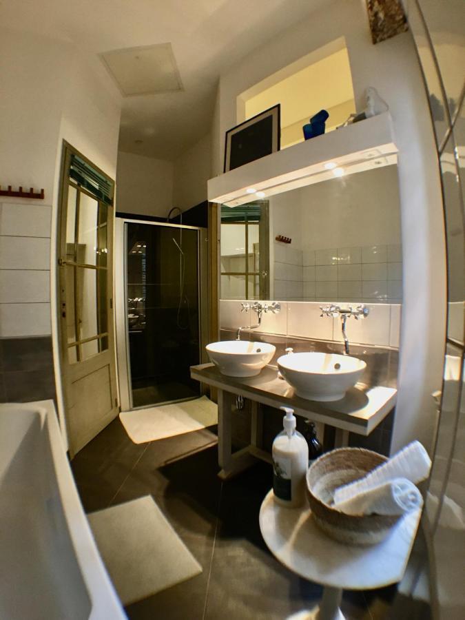 Hotel Bauhaus Saint-Pierre Gaillac Habitación foto